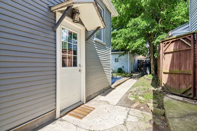 1116 S Harvey Avenue, Oak Park, IL 60304