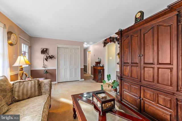 317 JULIUSTOWN RD, Columbus, NJ 08022