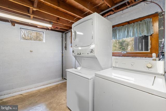 317 JULIUSTOWN RD, Columbus, NJ 08022