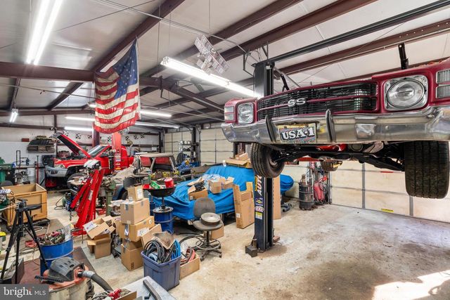 317 JULIUSTOWN RD, Columbus, NJ 08022