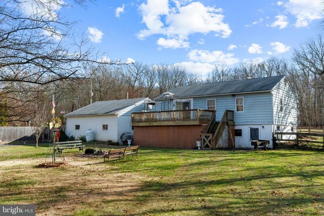 317 JULIUSTOWN RD, Columbus, NJ 08022