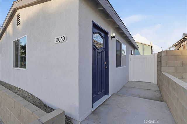 11062 11060 Oneida Avenue, San Fernando, CA 91340