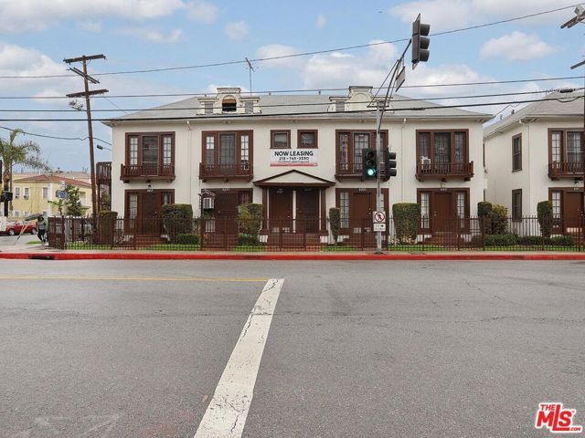 2148 S Oak Street, Los Angeles, CA 90007