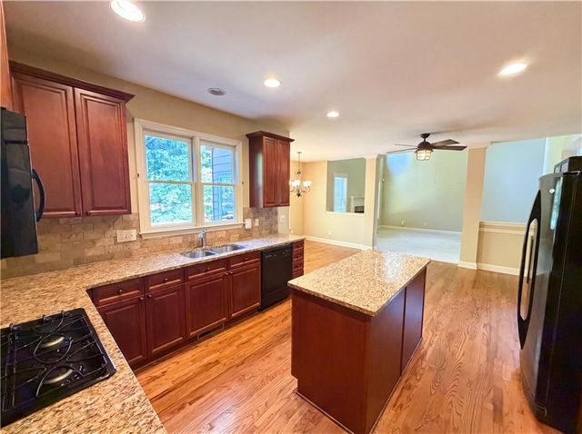 700 Washington Way, Cumming, GA 30040