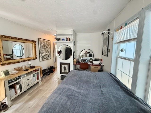 521 Forest Park, Middletown, RI 02842