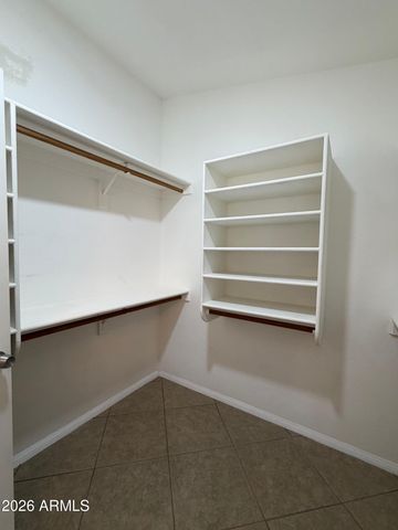 7568 W KERRY Lane, Glendale, AZ 85308