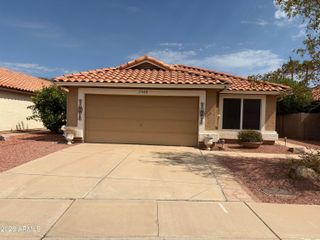7568 W KERRY Lane, Glendale, AZ 85308