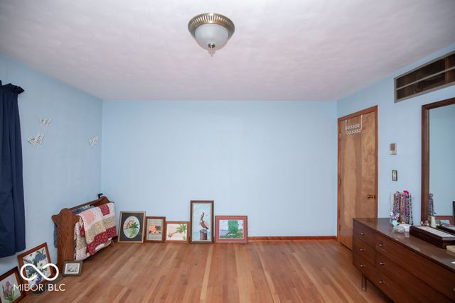 174 E Norris Hts, North Vernon, IN 47265