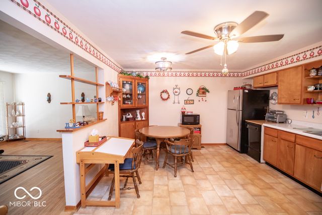 174 E Norris Hts, North Vernon, IN 47265