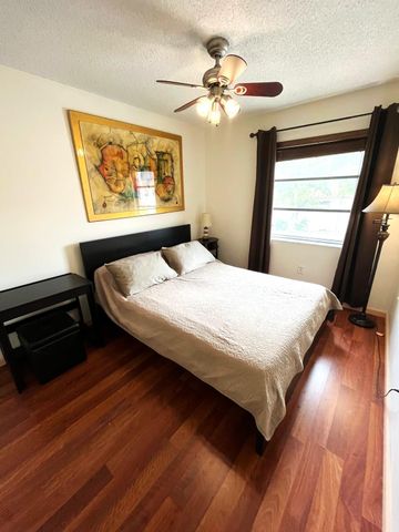 4092 Inverrary Drive Unit B12, Lauderhill, FL 33319