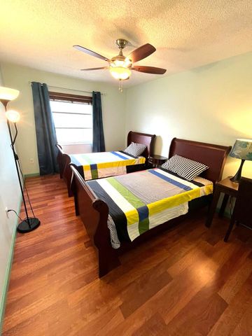 4092 Inverrary Drive Unit B12, Lauderhill, FL 33319