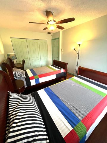 4092 Inverrary Drive Unit B12, Lauderhill, FL 33319