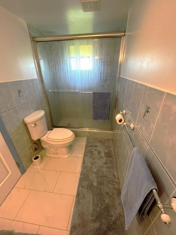 4092 Inverrary Drive Unit B12, Lauderhill, FL 33319