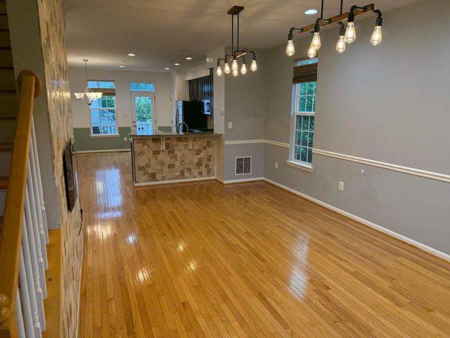14600 FEATHERSTONE GATE DR, Woodbridge, VA 22191