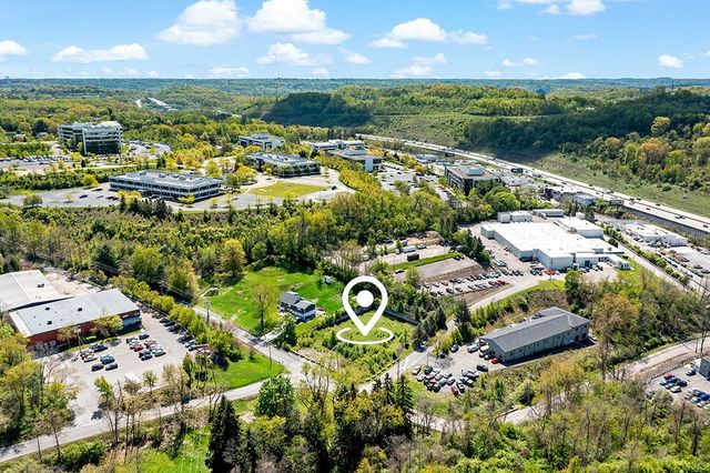 502 Glass Rd, Robinson Twp - Nwa, PA 15205