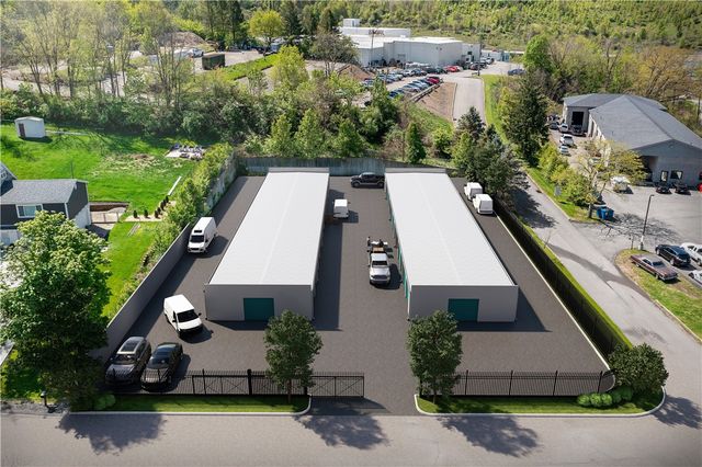 502 Glass Rd, Robinson Twp - Nwa, PA 15205