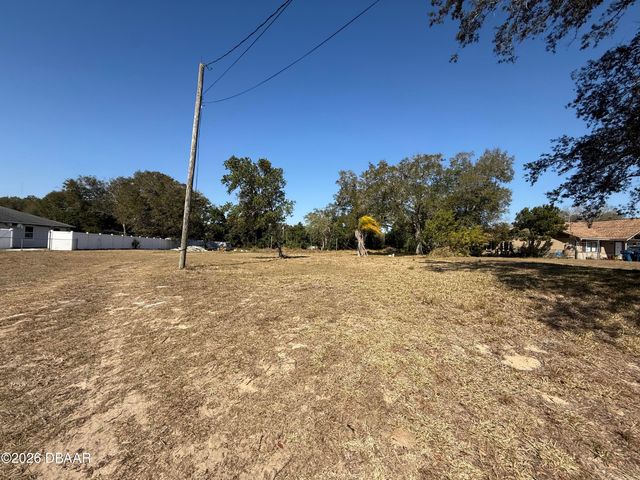 1348 Hurst Street, Daytona Beach, FL 32117