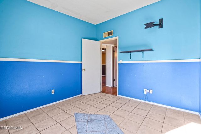 9849 MINUTEMAN Street, El Paso, TX 79924