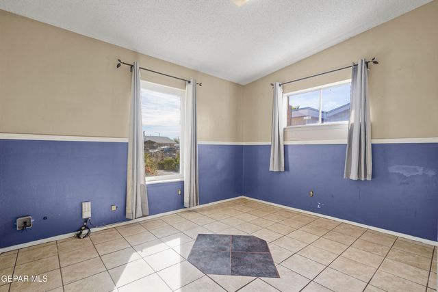 9849 MINUTEMAN Street, El Paso, TX 79924