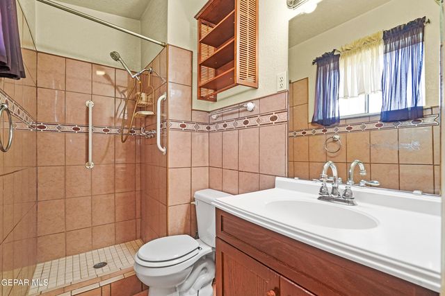 9849 MINUTEMAN Street, El Paso, TX 79924