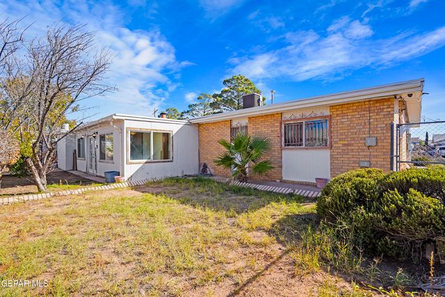 9849 MINUTEMAN Street, El Paso, TX 79924