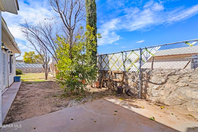 9849 MINUTEMAN Street, El Paso, TX 79924
