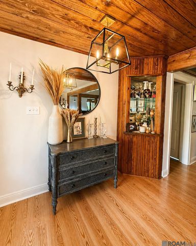 2602 Tall Timbers Rd, Baton Rouge, LA 70816