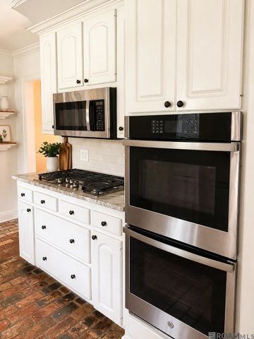 2602 Tall Timbers Rd, Baton Rouge, LA 70816