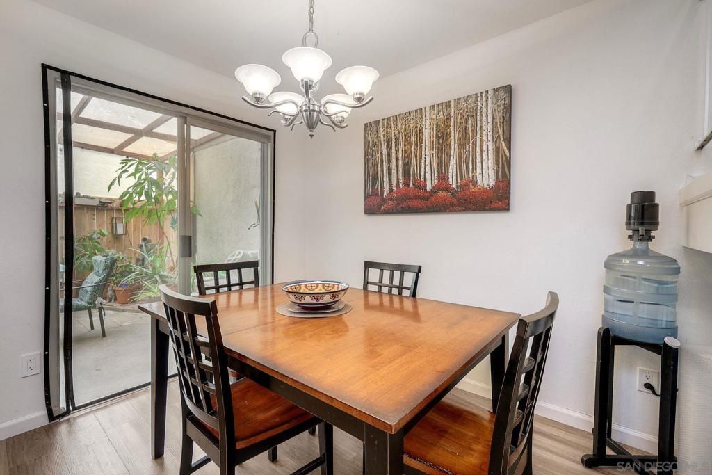 Image 6 of property listing at 10029 Santana Ranch Lane, Santee, CA 92071