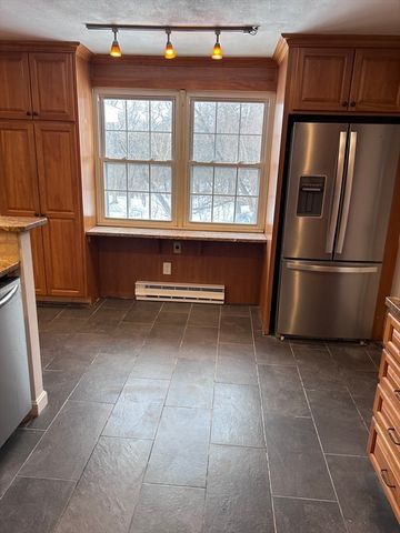 369 Berlin Rd, Marlborough, MA 01752
