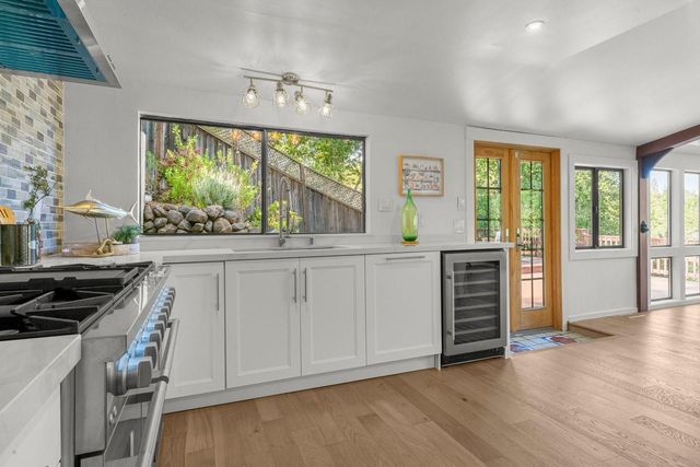 52 Jackson Street, Los Gatos, CA 95030