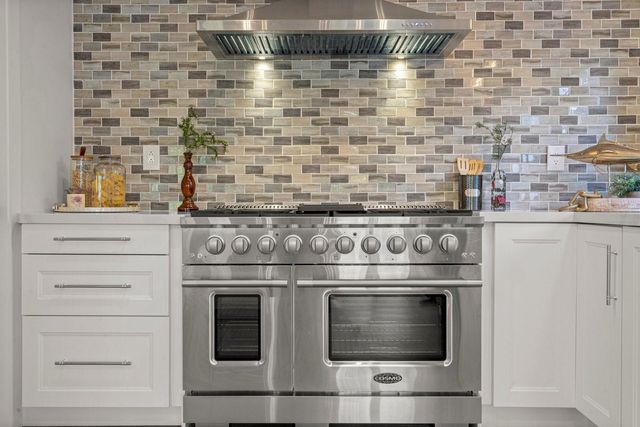 52 Jackson Street, Los Gatos, CA 95030