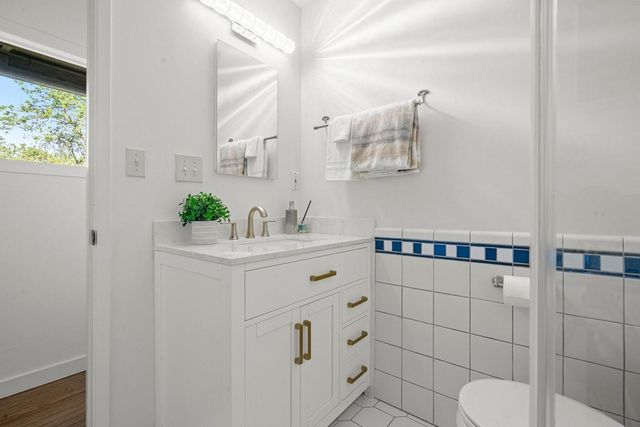 52 Jackson Street, Los Gatos, CA 95030