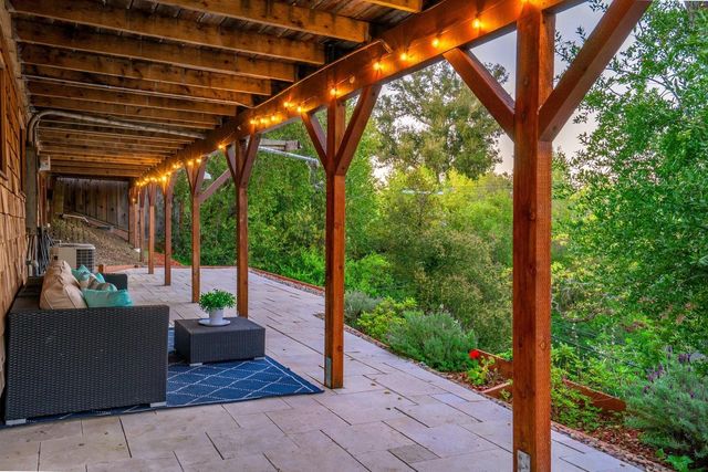 52 Jackson Street, Los Gatos, CA 95030