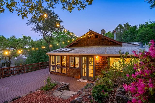 52 Jackson Street, Los Gatos, CA 95030