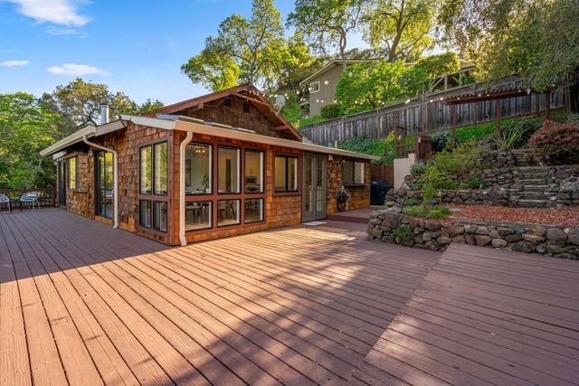 52 Jackson Street, Los Gatos, CA 95030