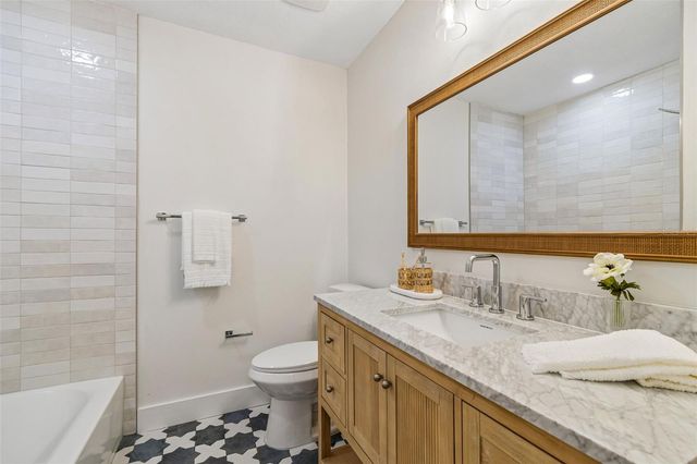 403 DRIFTWOOD DRIVE W, Palm Harbor, FL 34683