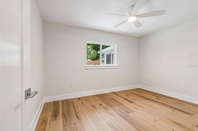 403 DRIFTWOOD DRIVE W, Palm Harbor, FL 34683