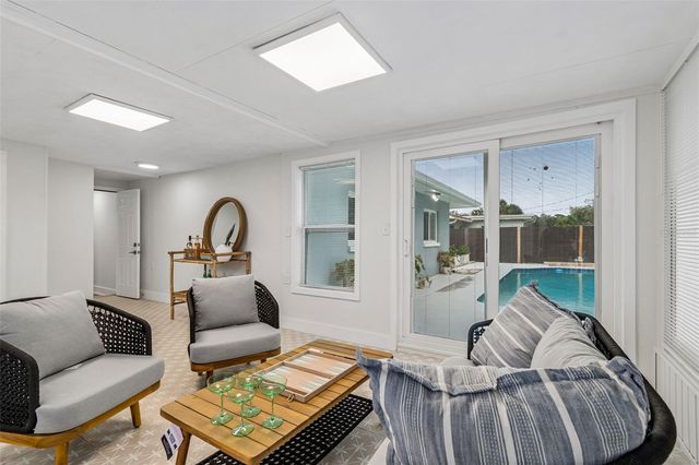 403 DRIFTWOOD DRIVE W, Palm Harbor, FL 34683