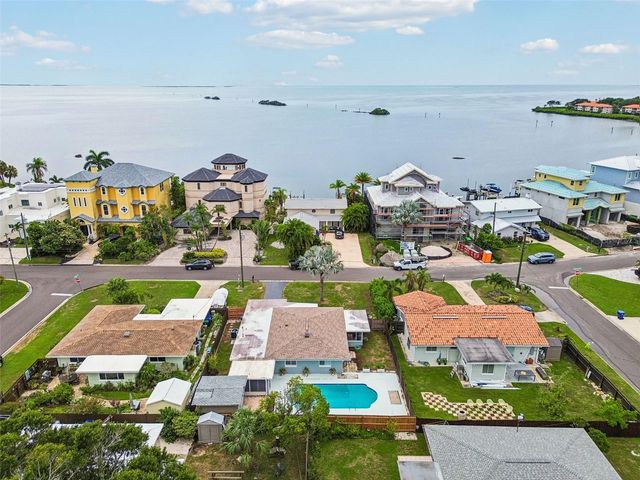 403 DRIFTWOOD DRIVE W, Palm Harbor, FL 34683