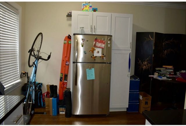 3817 N Greenview Avenue 3W, Chicago, IL 60613