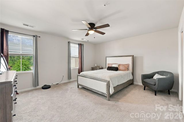 2438 Thorn Spring Lane SE, Concord, NC 28025