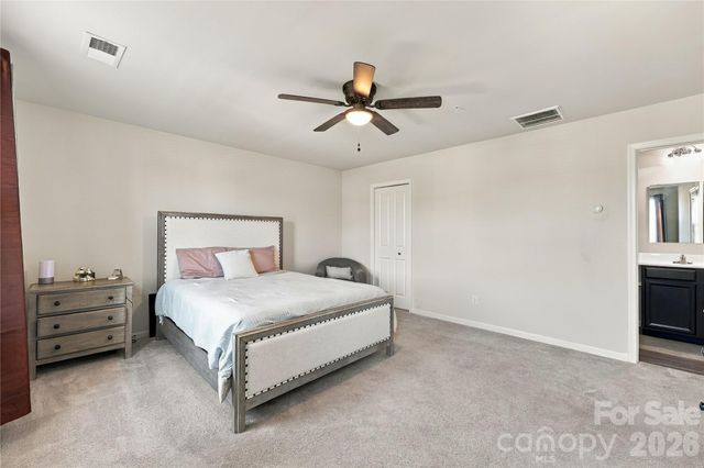 2438 Thorn Spring Lane SE, Concord, NC 28025