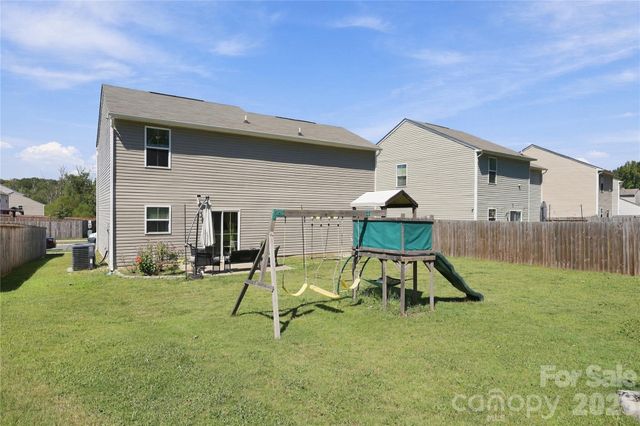 2438 Thorn Spring Lane SE, Concord, NC 28025