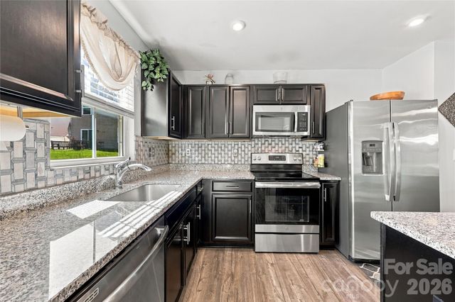 2438 Thorn Spring Lane SE, Concord, NC 28025