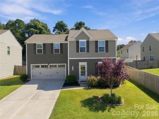 2438 Thorn Spring Lane SE, Concord, NC 28025
