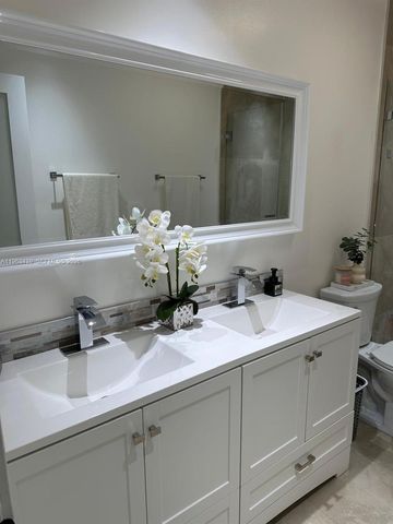 17351 NW 29th Ave, Miami Gardens, FL 33056