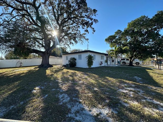 17351 NW 29th Ave, Miami Gardens, FL 33056