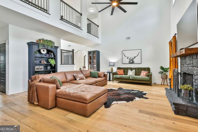 1907 Standing Rock Road, Senoia, GA 30276