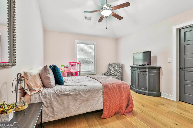 1907 Standing Rock Road, Senoia, GA 30276